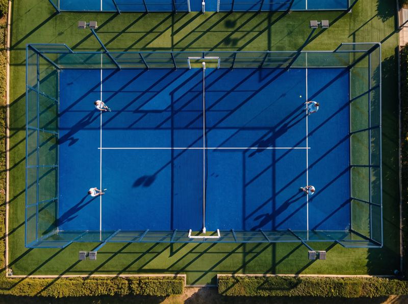 Cancha de pádel vista desde arriba